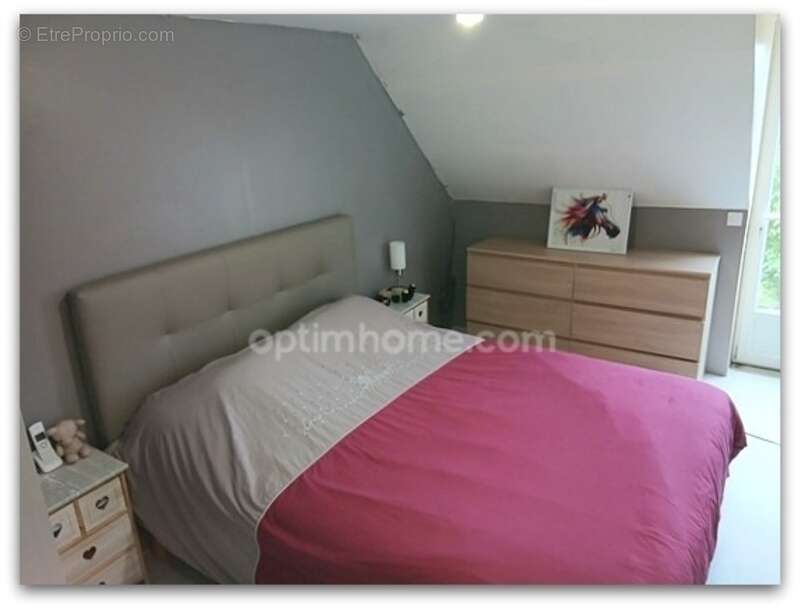 Maison à SAINT-LEOPARDIN-D'AUGY