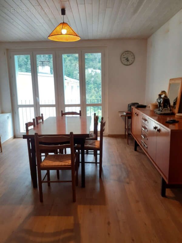 Appartement à COUFLENS