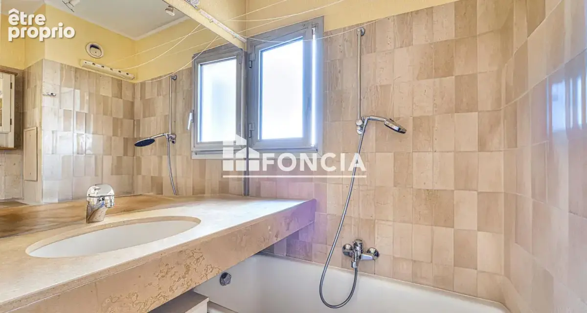Cannes plage du midi front de mer t2 de 42m2+terrasse de 9m2 + parking, cave et tennis - photo 10