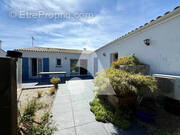 Maison à MORNAC-SUR-SEUDRE