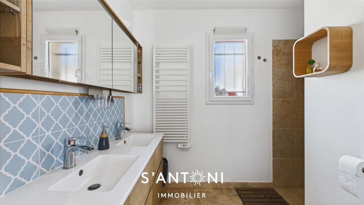 Maison à CESSENON-SUR-ORB