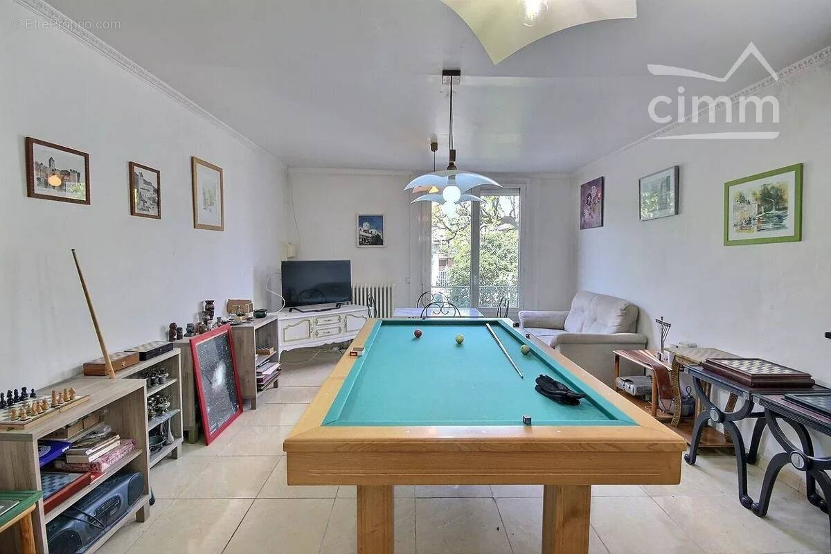 Maison à CHAMPS-SUR-MARNE