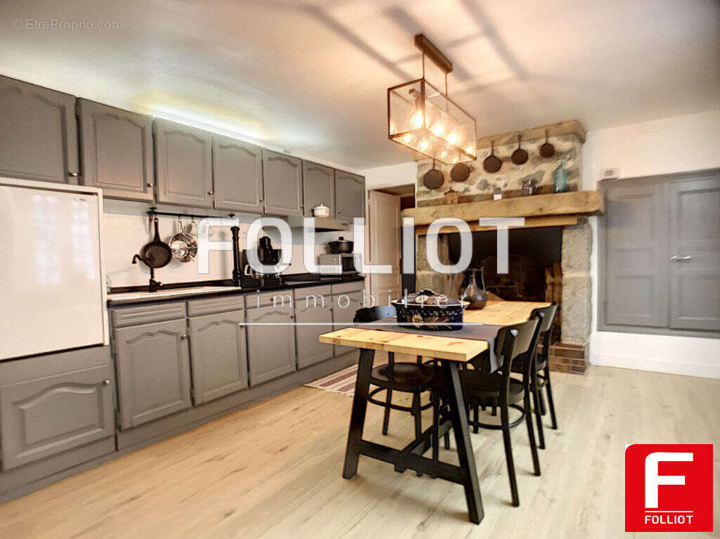 Maison à QUETTREVILLE-SUR-SIENNE