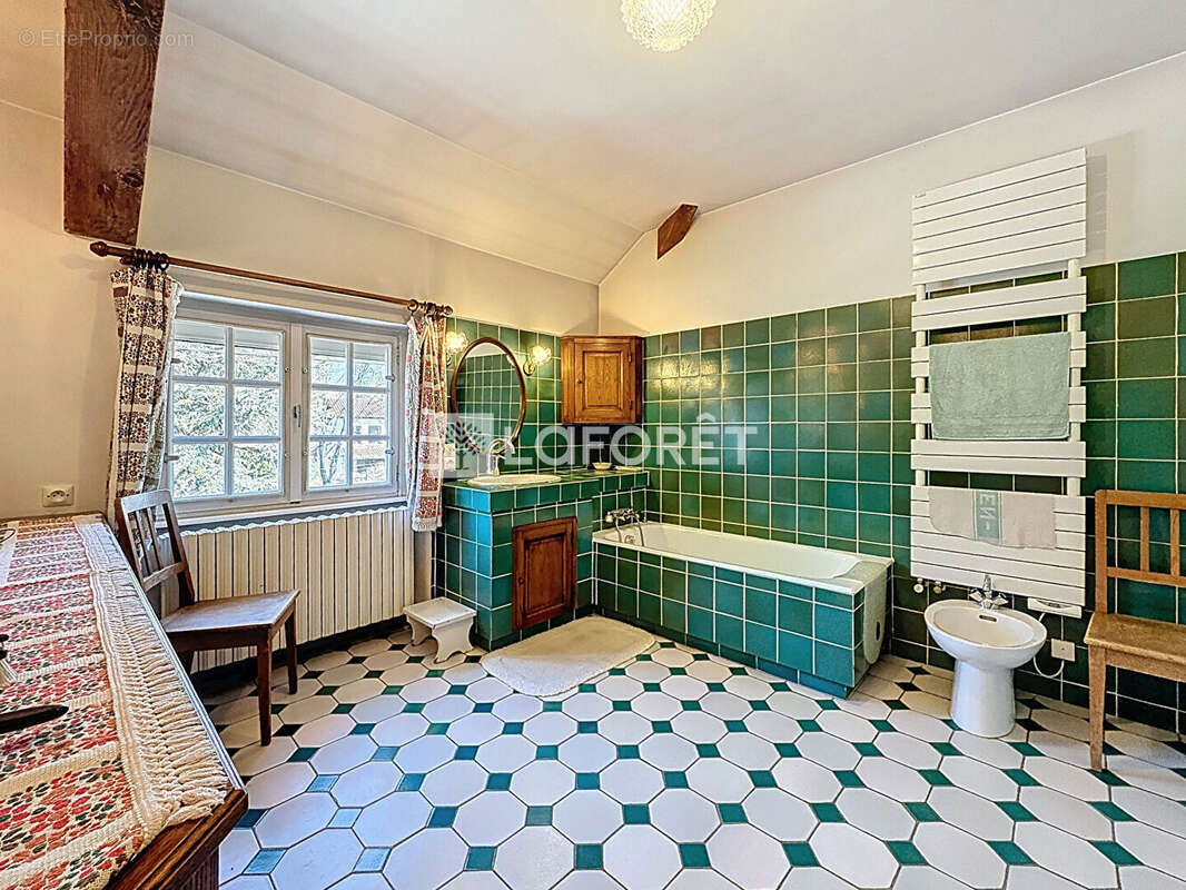 Maison à BOURG-EN-BRESSE