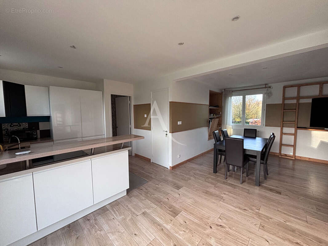 Maison à CHATEAU-GONTIER