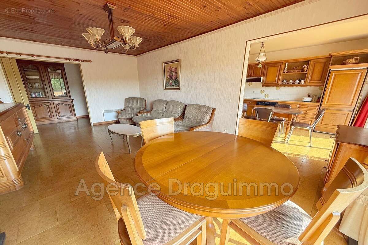 Appartement à DRAGUIGNAN