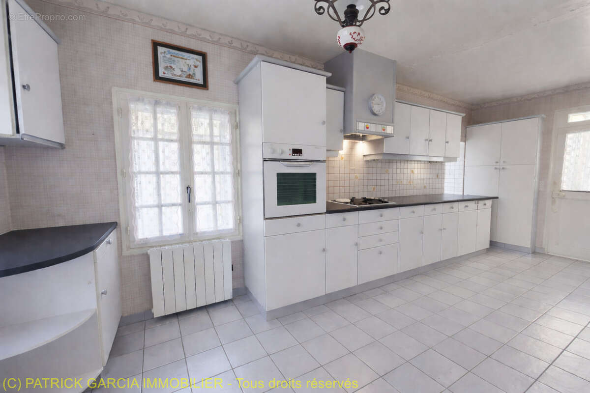 Maison à IRANCY