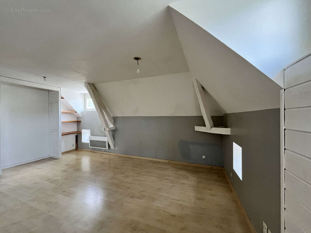 Appartement 61 m² à Saint-Jean-Pied-De-Port  - photo 3