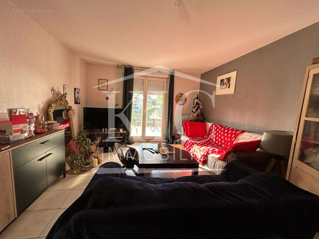 Appartement à CARCASSONNE