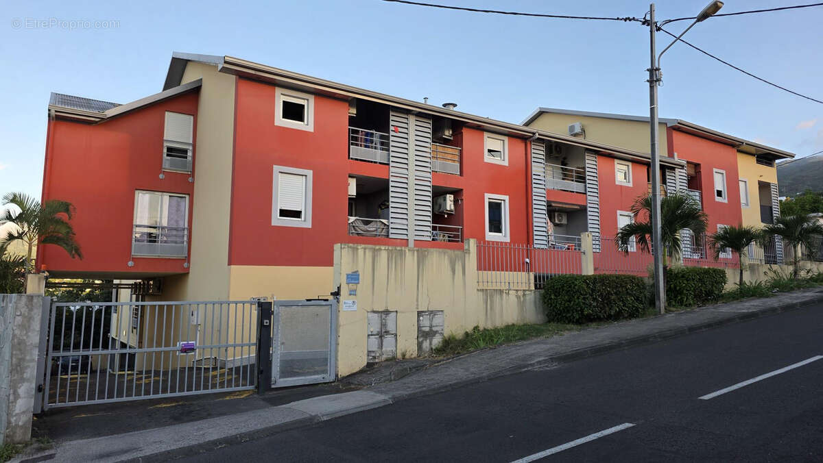 Appartement à SAINT-DENIS