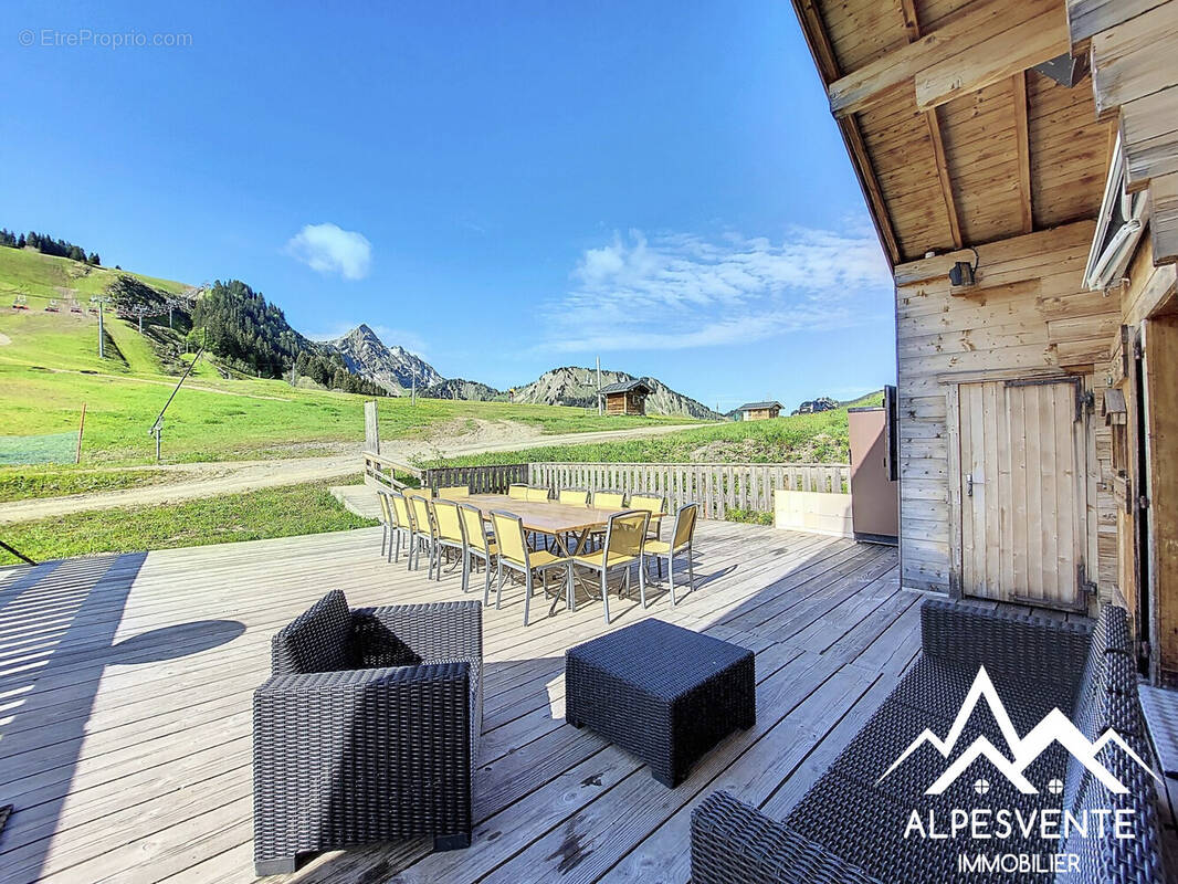 a-vendre-chalet-alpage-restauraut-sur-pistes-stjeandaulps-alpesvente - Maison à SAINT-JEAN-D'AULPS
