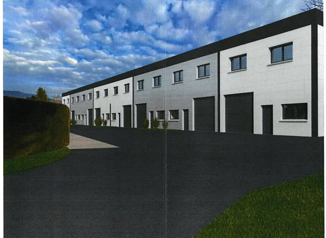 Terrain à VETRAZ-MONTHOUX