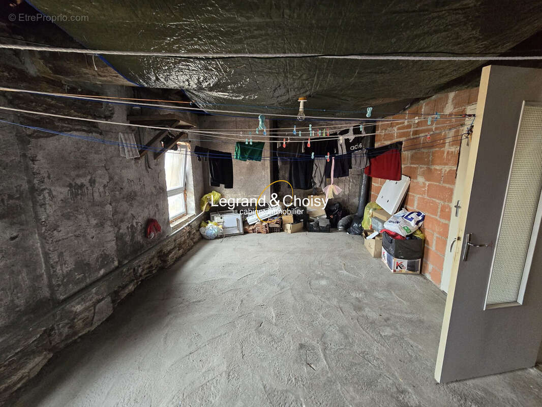 Maison à SAINTE-LIVRADE-SUR-LOT