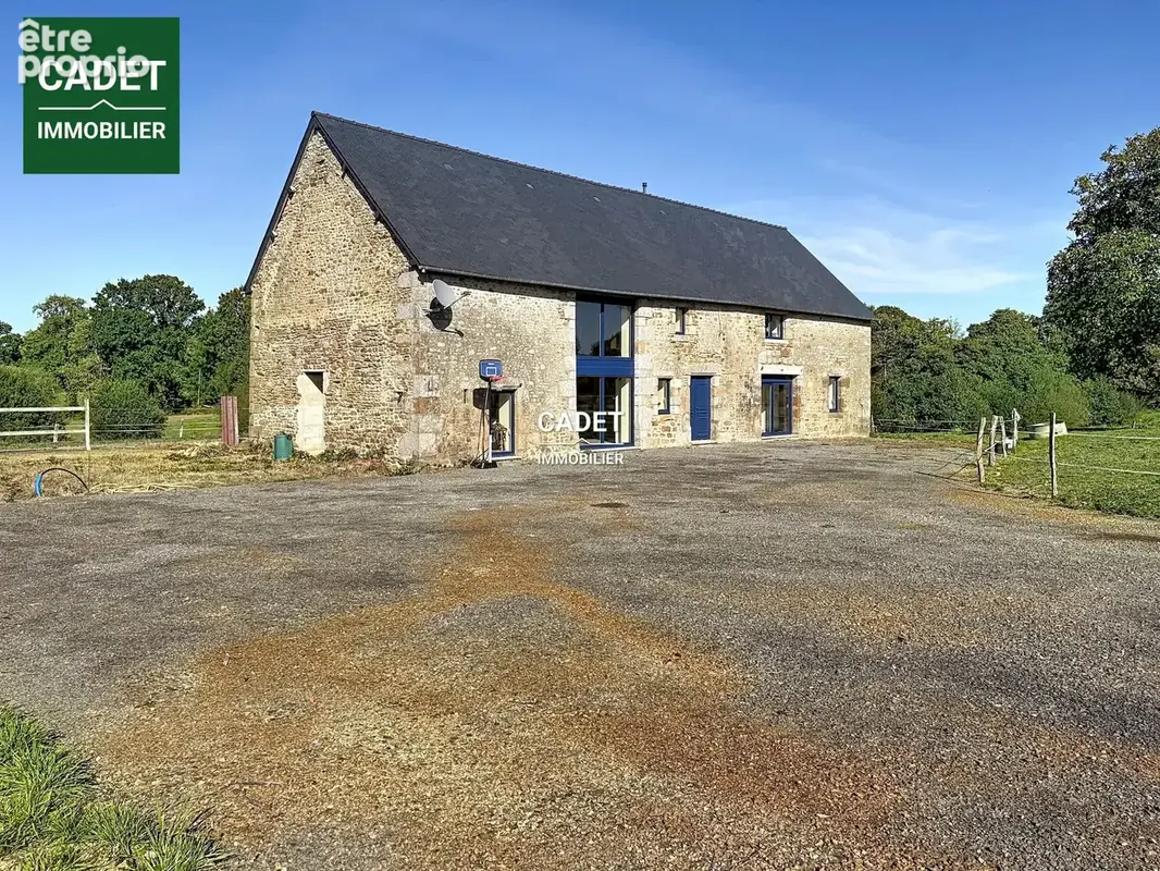 Photo Maison à Le Luot au prix de 299 000€