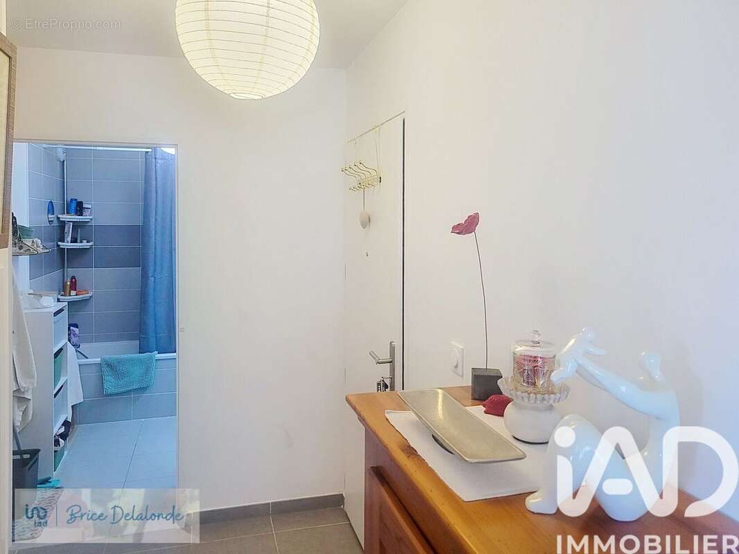Photo 4 - Appartement à BEAUMONT-LES-VALENCE