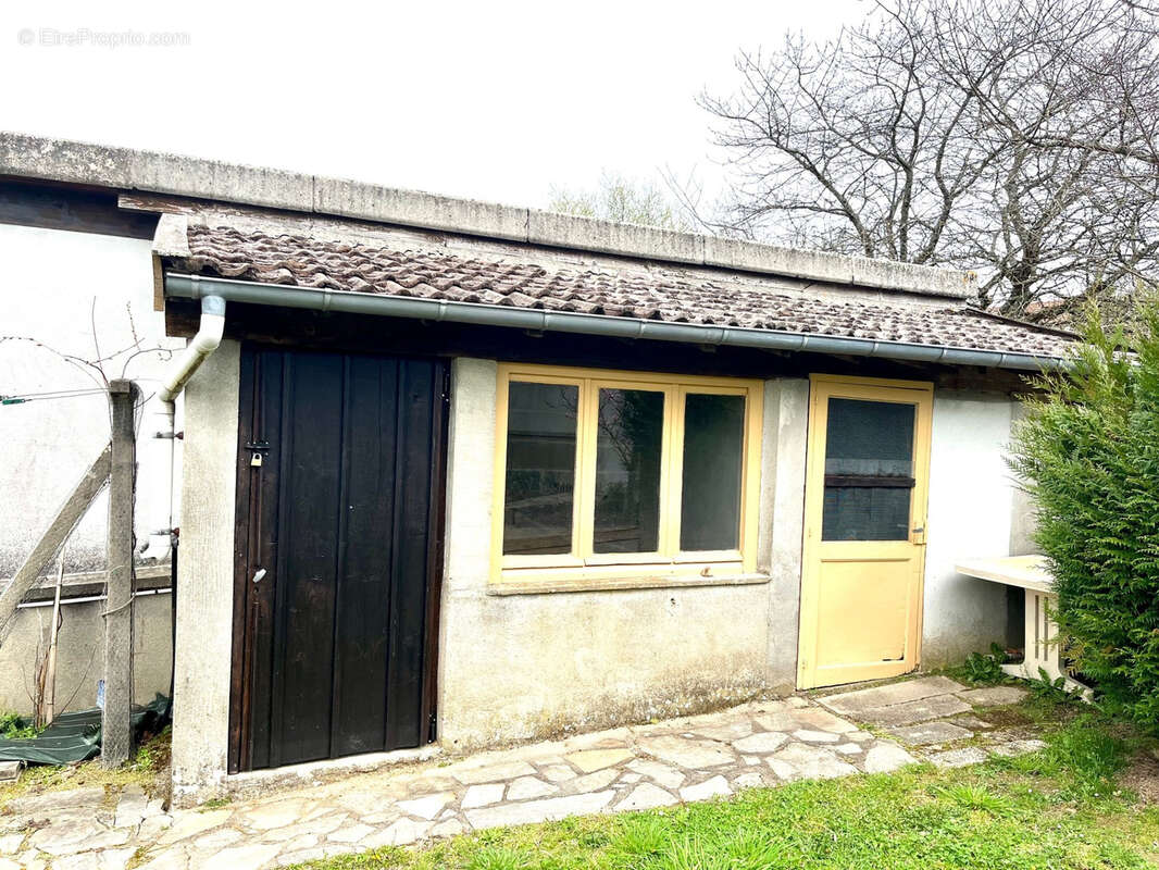 Maison à COGNAC-LA-FORET