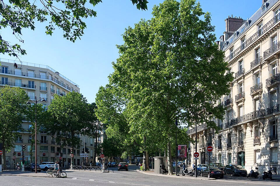 Appartement à PARIS-16E