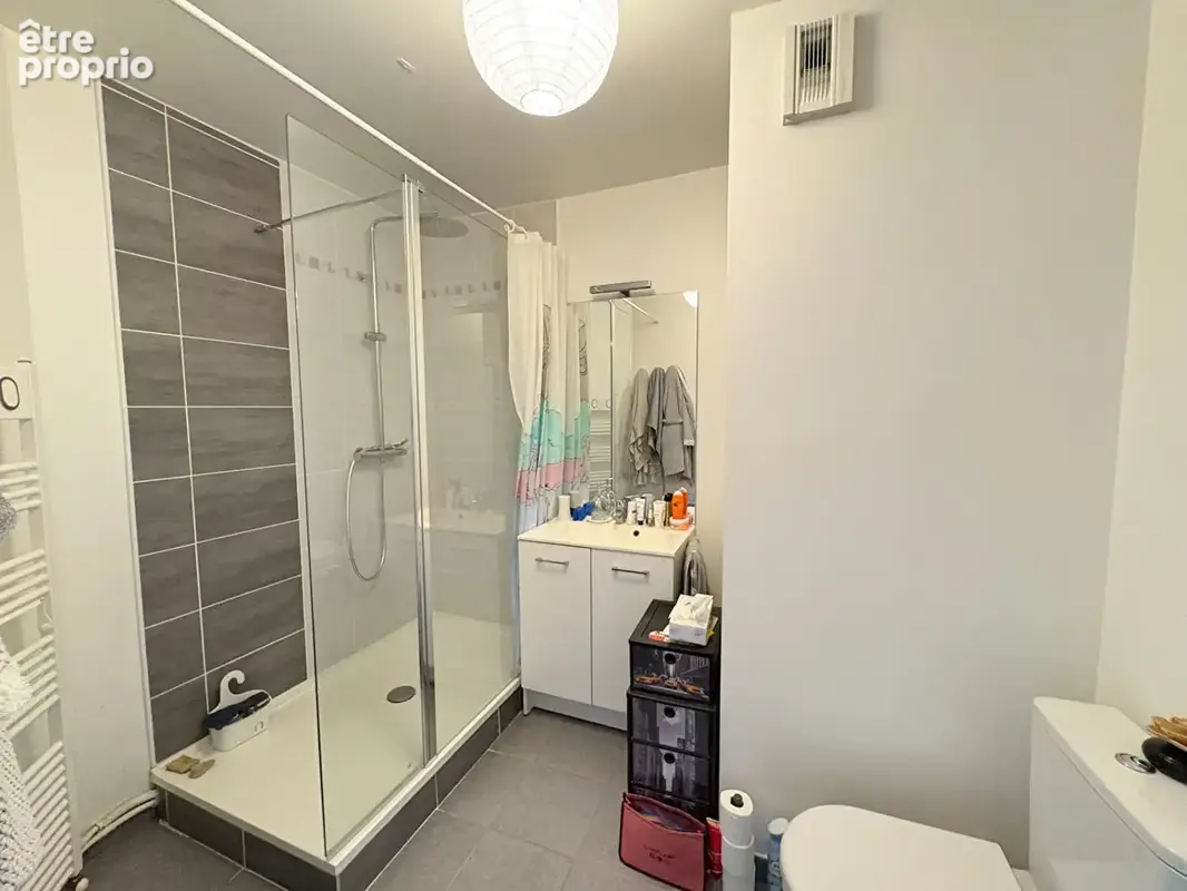 RARE SUR LE MARCHÉ Appartement T2 avec balcon, vue Cathédrale et parking - photo 6