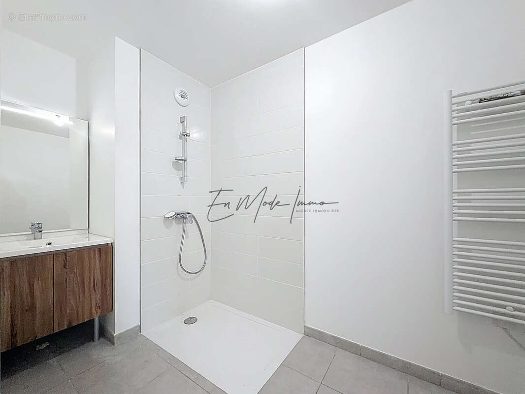 Appartement à BOURGOIN-JALLIEU