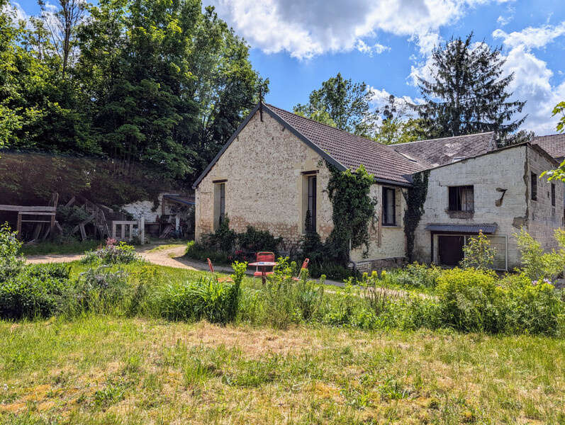 Maison à BELLOU-SUR-HUISNE