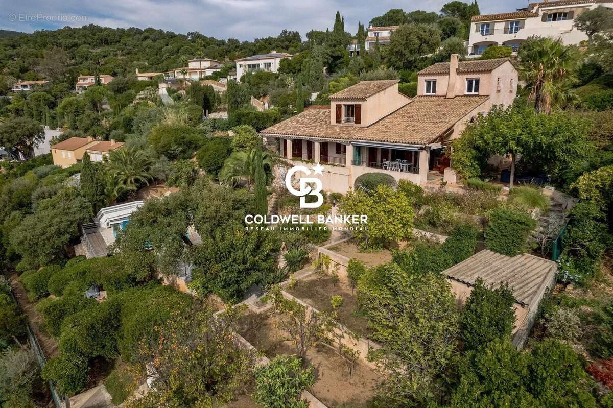 Maison à CAVALAIRE-SUR-MER