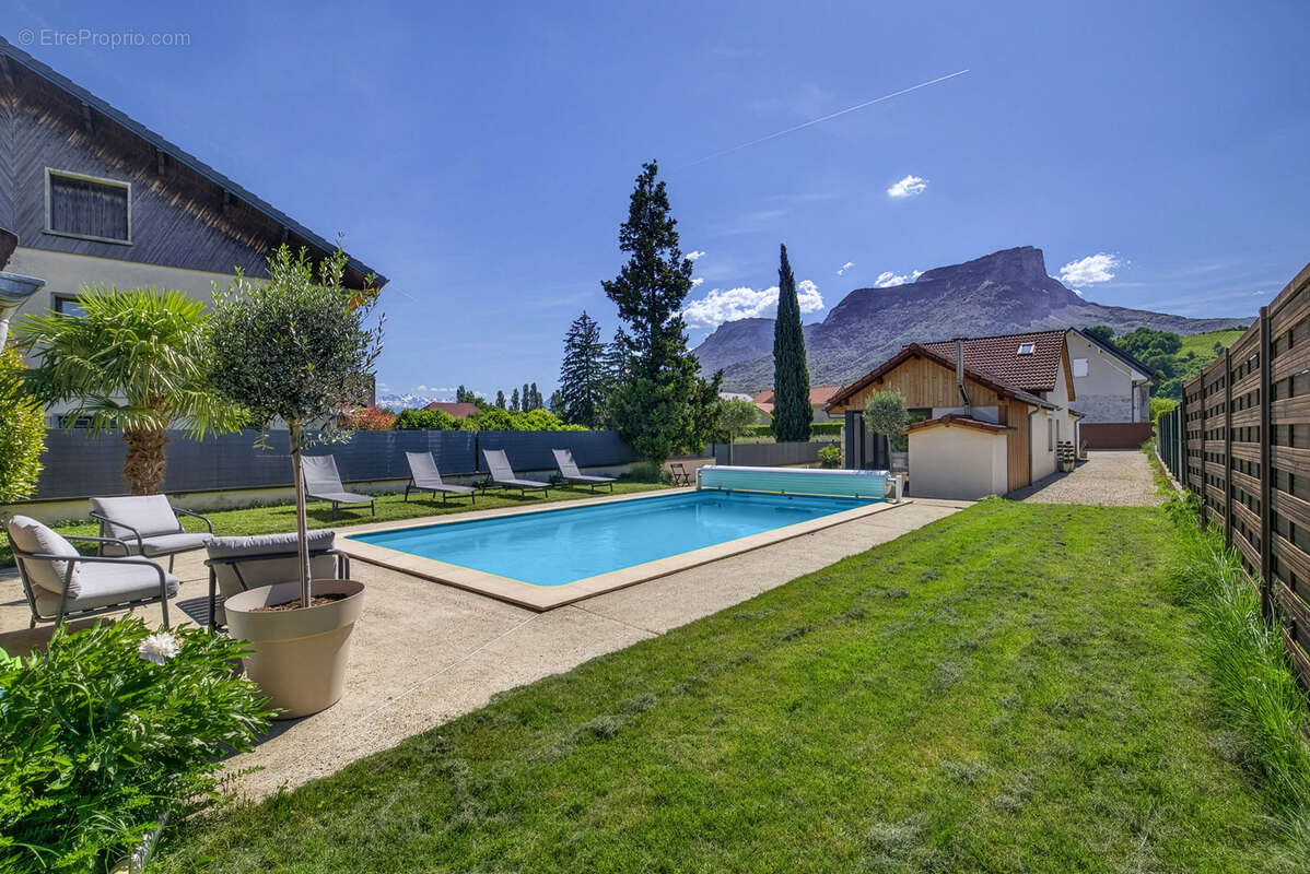 Maison à MONTMELIAN