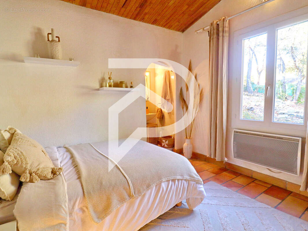 Maison à PIERREVERT