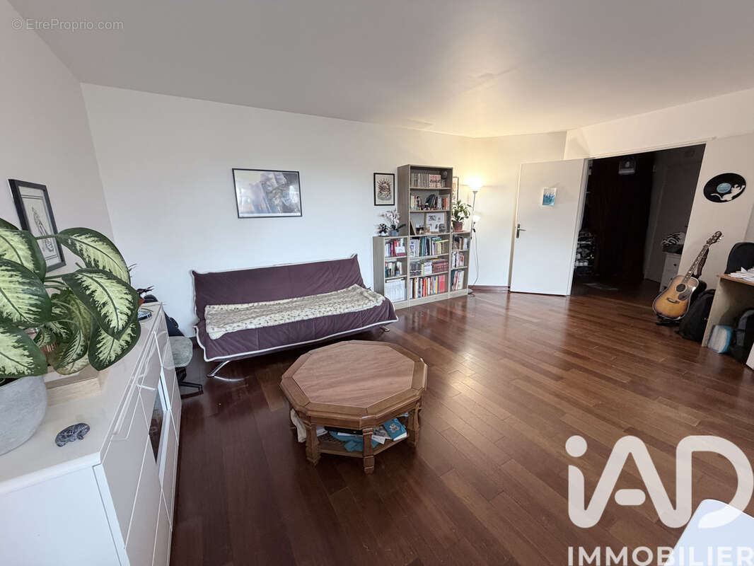 Photo 6 - Appartement à VERRIERES-LE-BUISSON