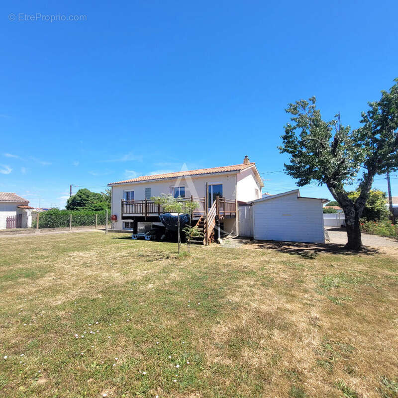 Maison Angles 6 pièce(s) 80 m2 - photo 15