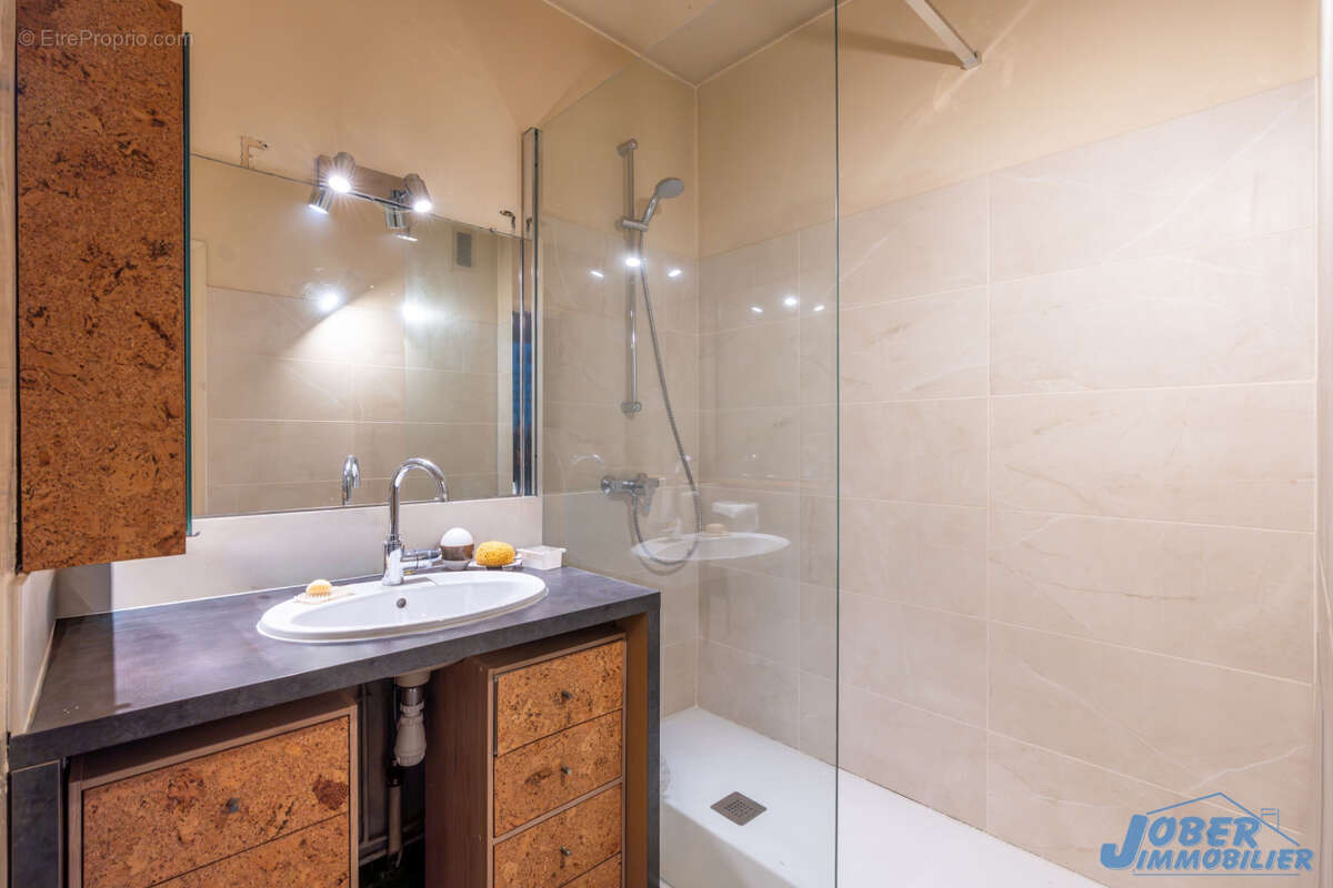 Appartement à NOGENT-SUR-MARNE