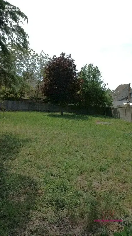 Photo Terrain à Clery-Saint-Andre au prix de 97 000€