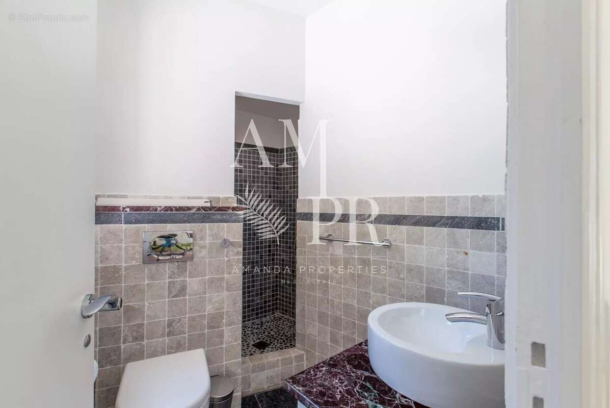 Maison à MOUANS-SARTOUX