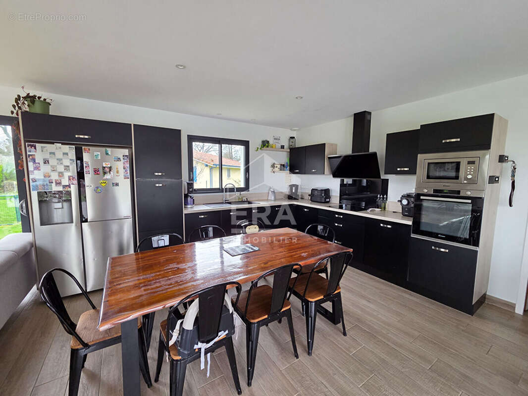Maison à HAGETMAU