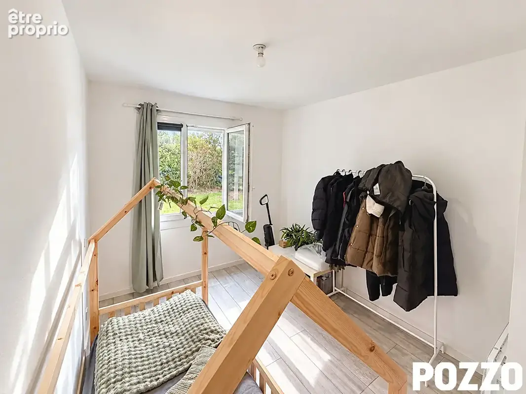 Maison de plain-pied avec beau terrain  Saint-Planchers - photo 9