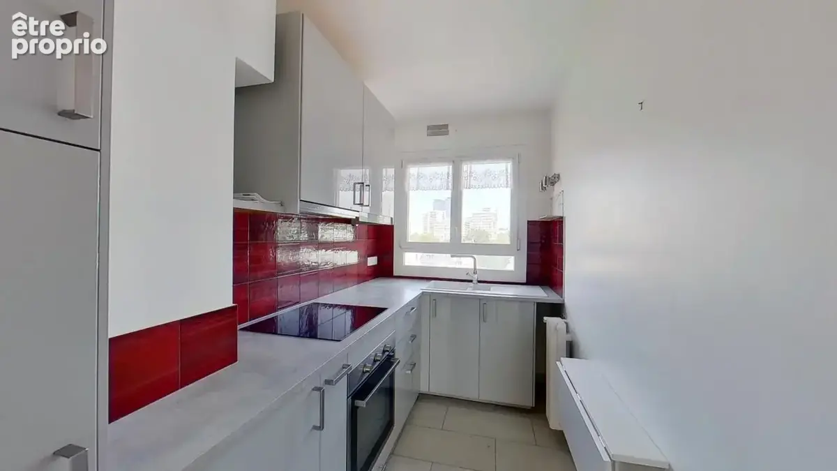 Appartement 3 pièces traversant et lumineux au 7eme étage avec ascenseur - photo 2