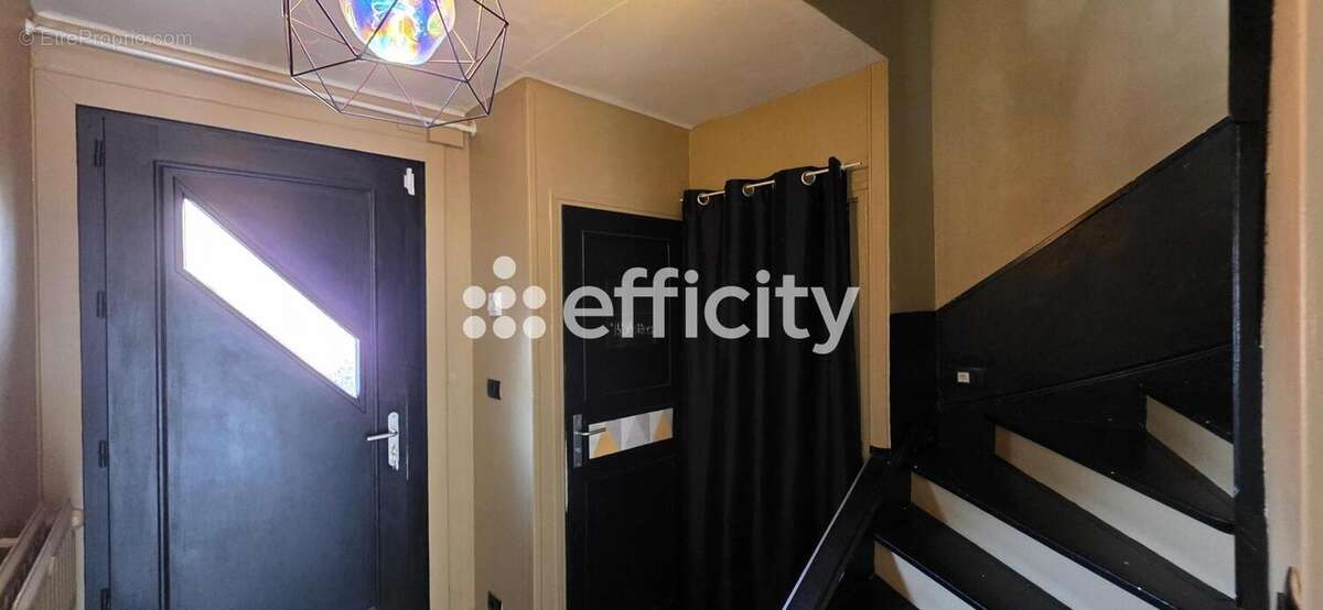 Maison à FACHES-THUMESNIL