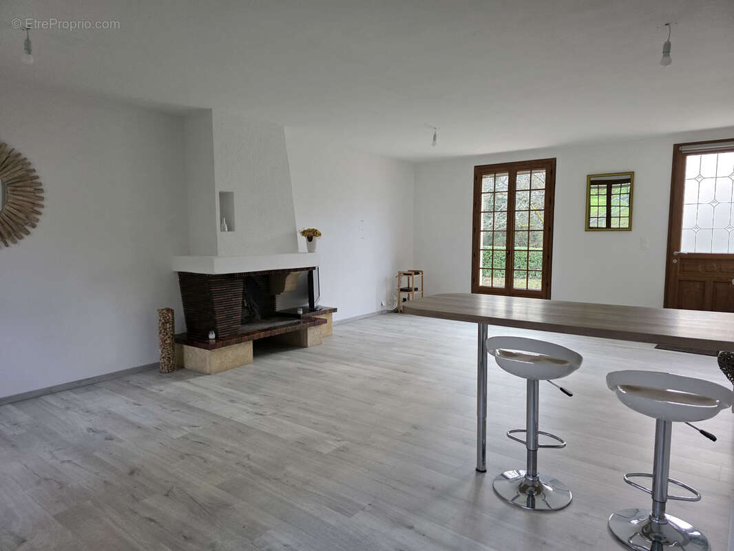 Maison à CHAMBEUGLE