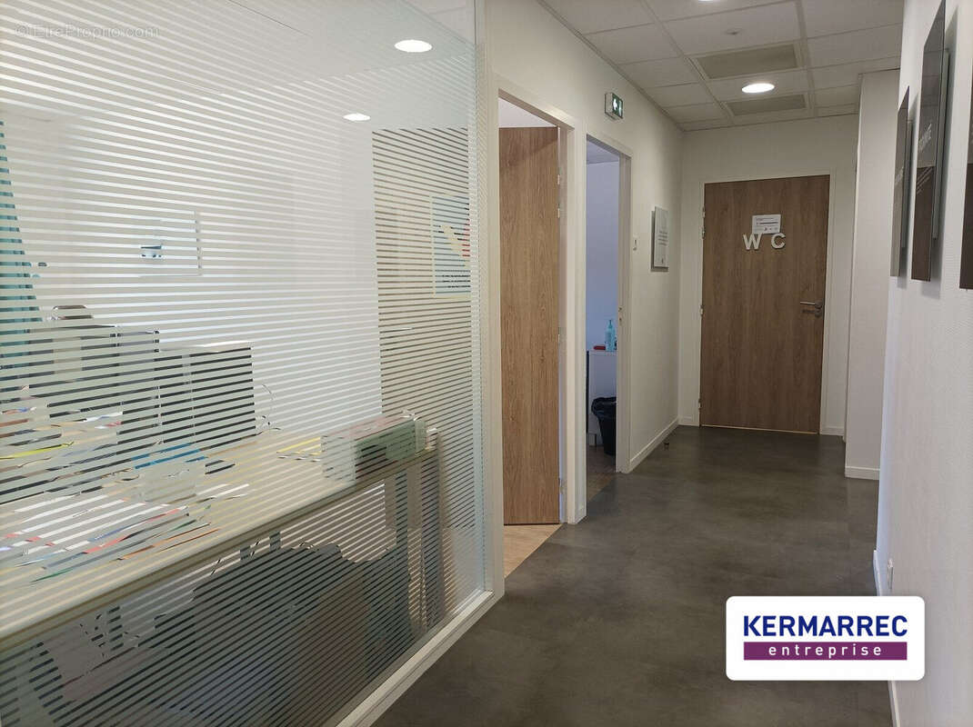 Commerce 225 m² à Vern-Sur-Seiche  - photo 6