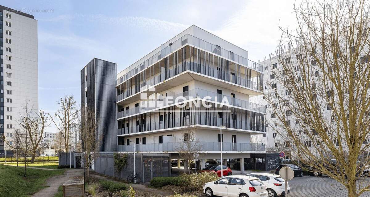 Appartement à MONS-EN-BAROEUL