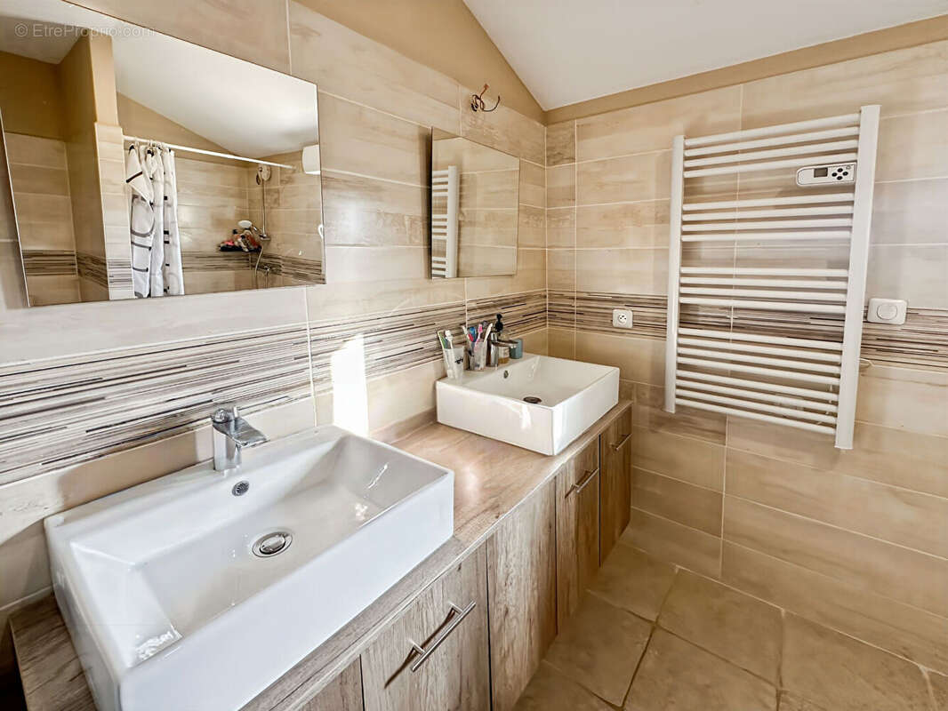 Maison à BARBENTANE