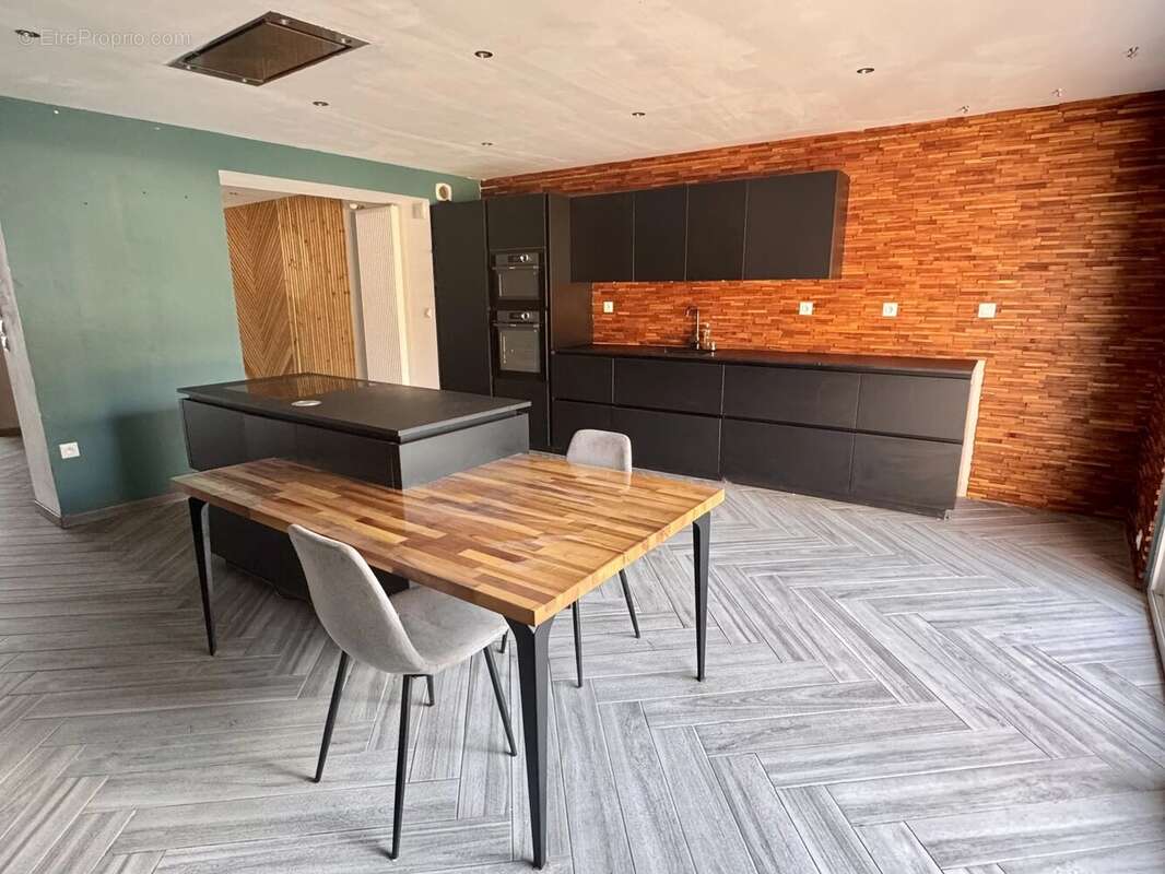 Maison 182 m² à Abscon  - photo 4