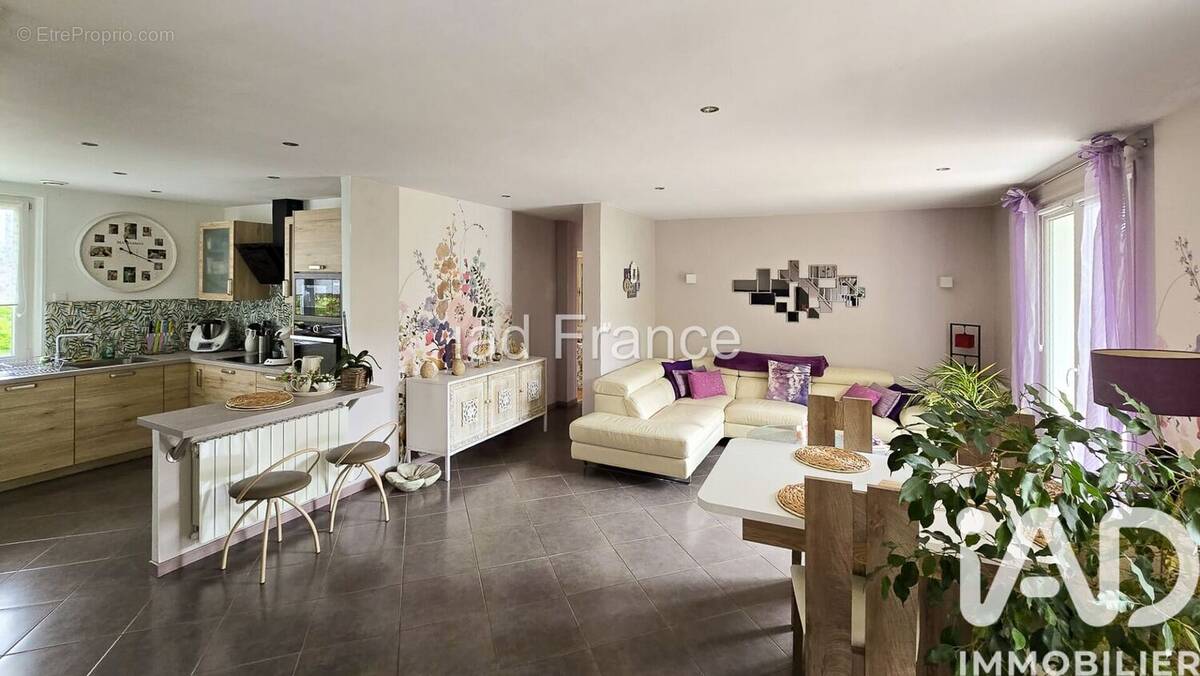 Photo 1 - Maison à MONTFORT-L'AMAURY