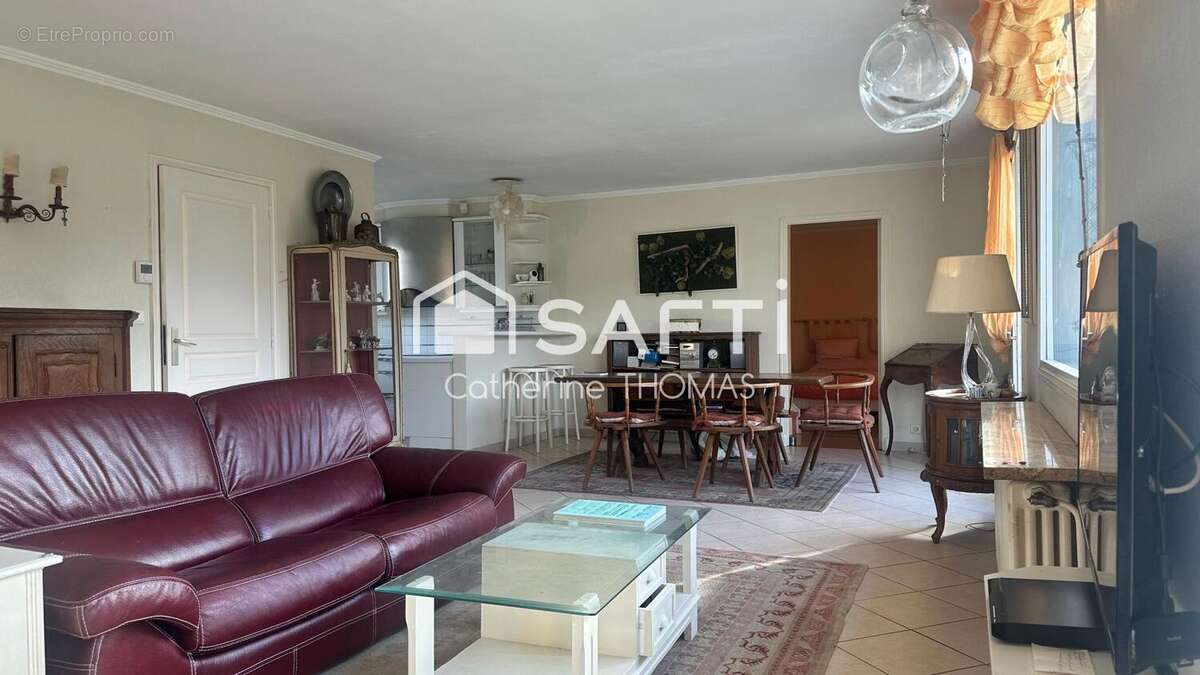 Photo 2 - Maison à SENLIS