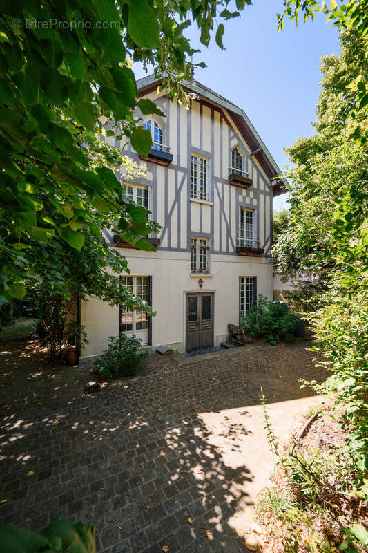 Maison à SEVRES