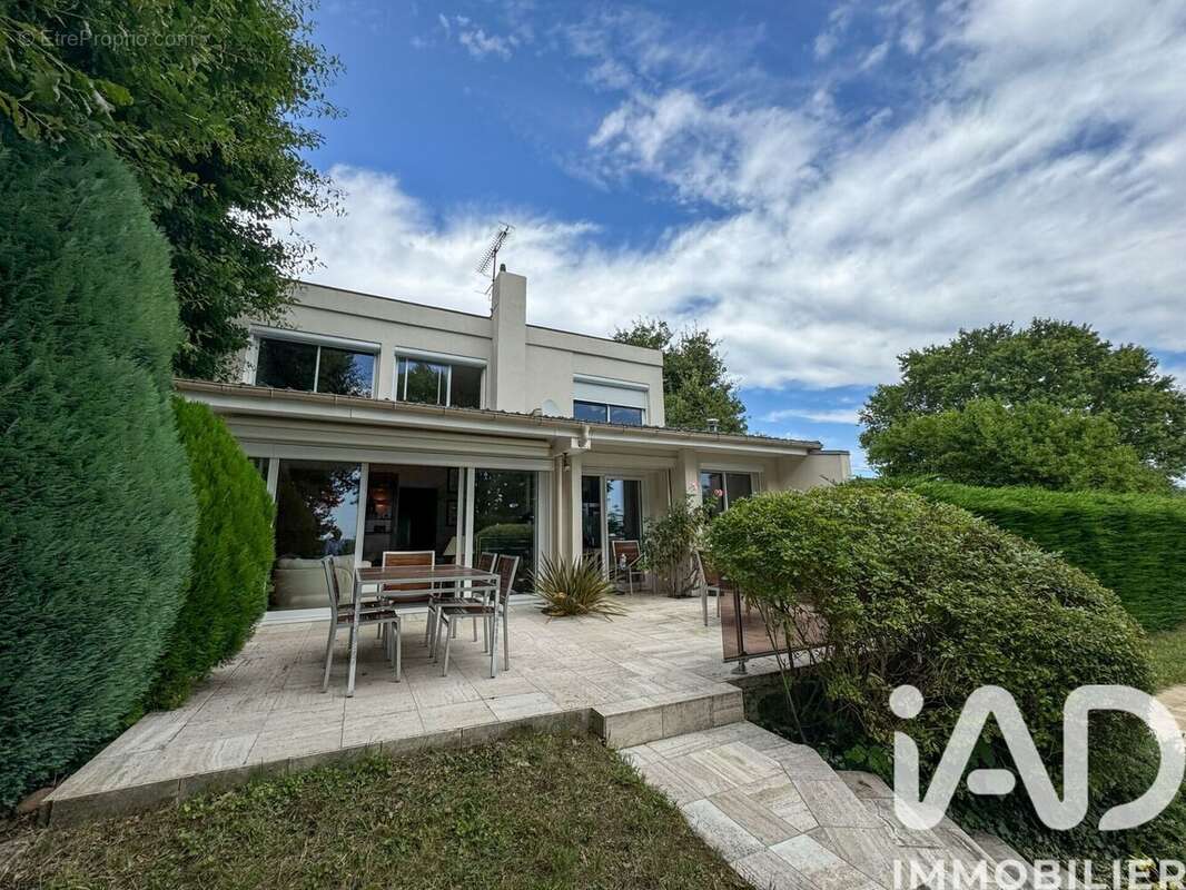 Photo 6 - Maison à LA VILLE-DU-BOIS