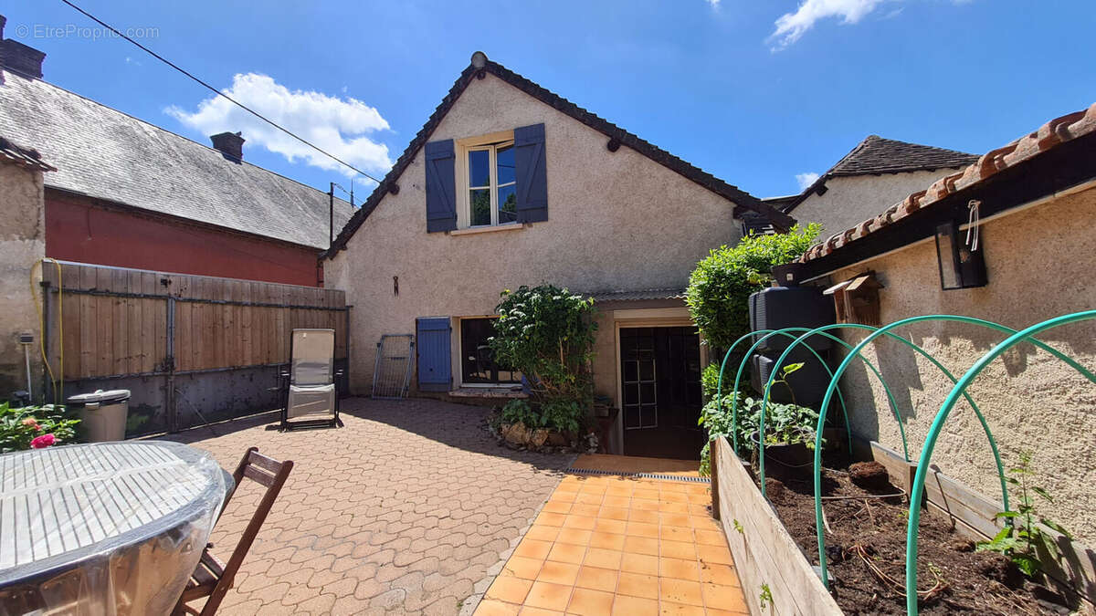Maison à MAINTENON