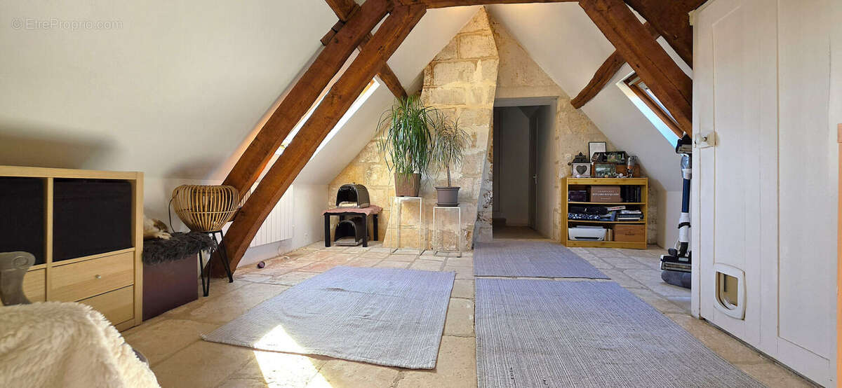 Maison à RESSONS-SUR-MATZ