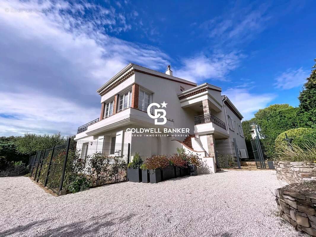 Appartement à SAINT-RAPHAEL