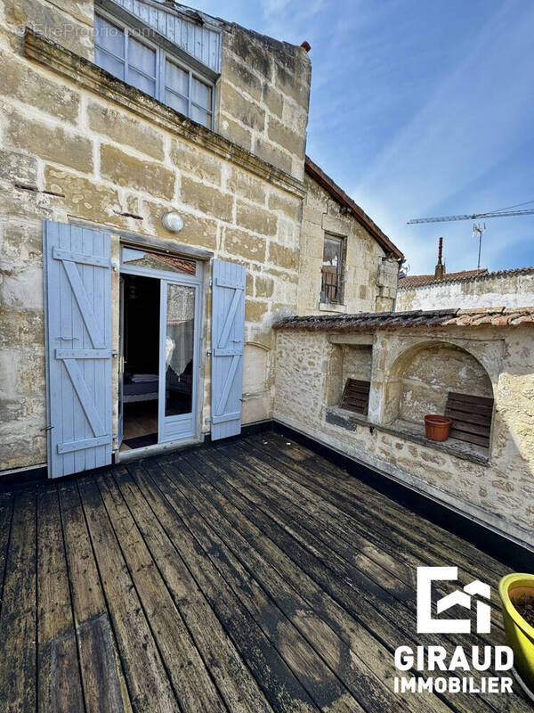 Appartement à FONTENAY-LE-COMTE
