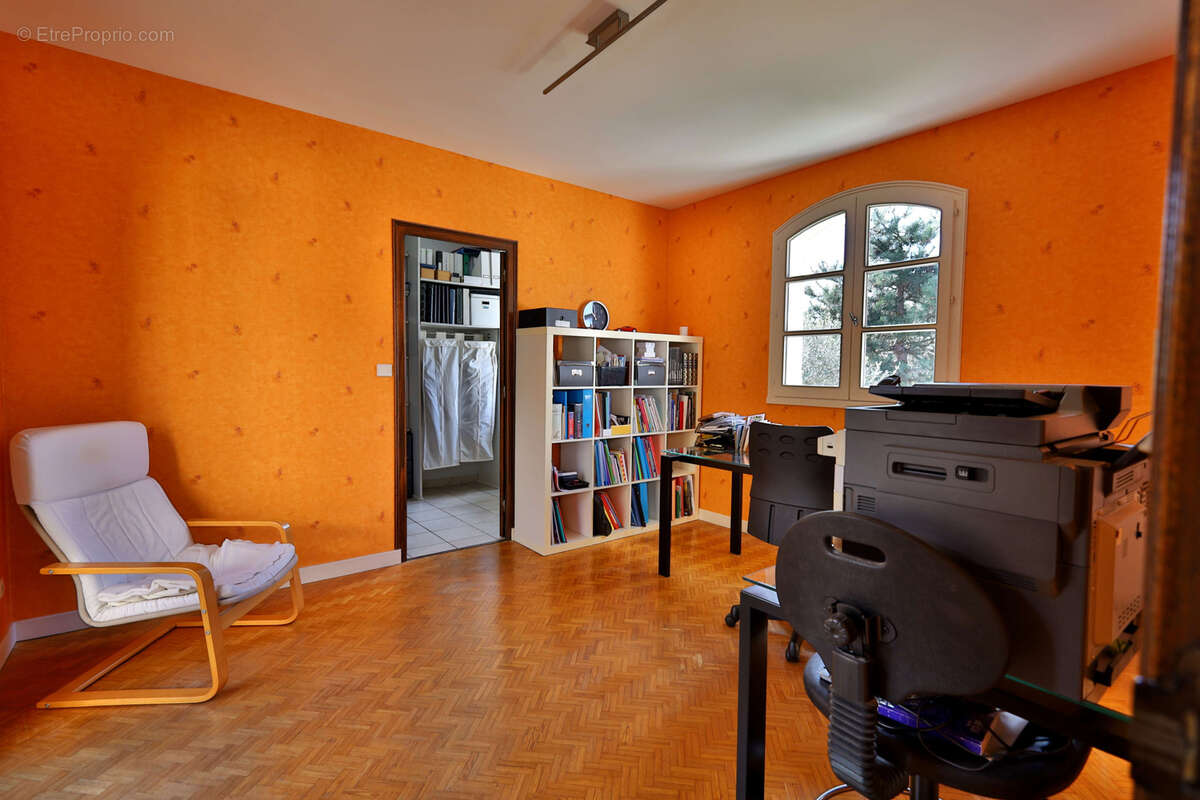 Maison à SAINT-GEORGES-D'ESPERANCHE